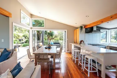 Image de The King of Burrell, Oneroa