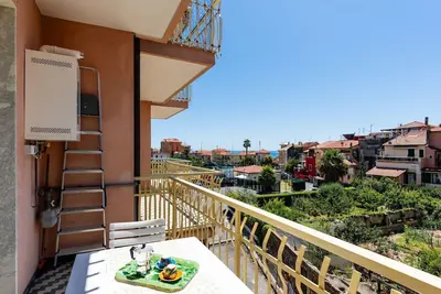 Image de Confortable appartement pour 5 personnes avec Wifi et balcon