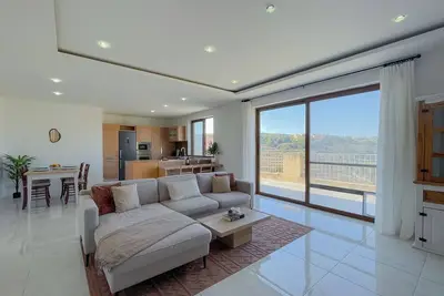 Image de Penthouse with Xlendi Views & Two large Terraces