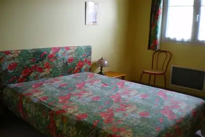 Image de Gite 3 à 5 personnes. Idéal pour visiter de Honfleur à la Pointe du Hoc