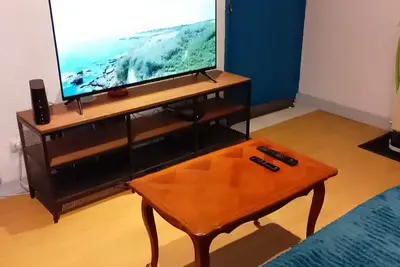 Image de 🏡 Appartement lumineux 2 chambres – Netflix, wifi, parking, check-in autonome