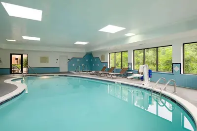 Image de Visit Pool Stay Near Hess Rec Area With Pet Friendly Amenities Parking