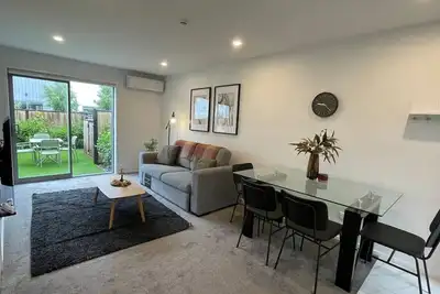 Image de 2 Bed 2 Bath Retreat