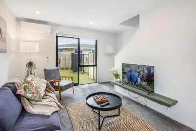 Image de Bright and Comfortable 2br Stay on Rainey Grove