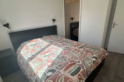 Image de Appartement avec balcon, proche du lac et forêt. Animaux de compagnie acceptés!