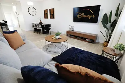 Image de Kinglet 4br Getaway |A/C|Garage|Near Wem|Disney+