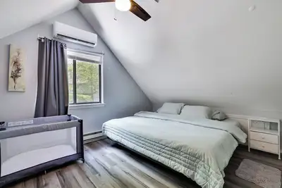 Image de Heart of Poconos • Family Home w/ Game Room