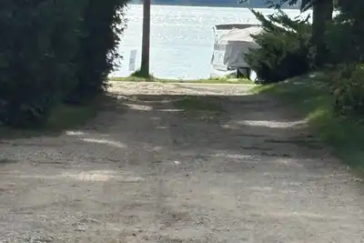 Image de New listing! 3bedroom 2full bath cottage on Wamplers lake in Brooklyn, Mi.