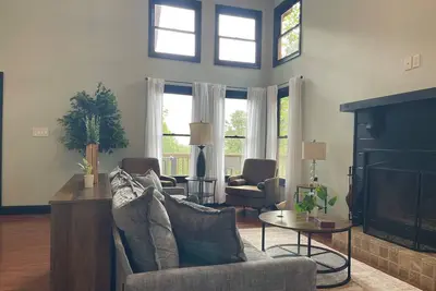 Image de Tranquil Mountain Lodge Escape Near Carters Lake