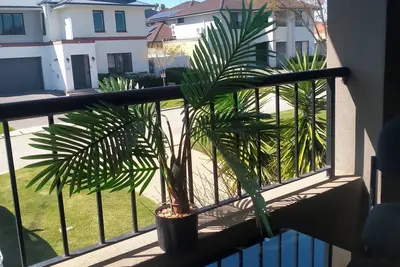 Image de Palmyra Secure Townhouse close to River Port Ocean and golf course.