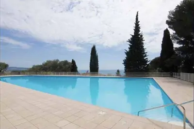 Image de Studio 4 personnes residence avec piscine à deux pas de la mer