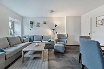 Image de Appartement '4' avec terrasse privée, jardin commun et Wi-Fi