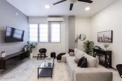 Image de B&W | 2br, Near Beach, Wifi, A/C in Old San Juan