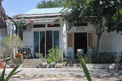 Image de Cham Island Vacation Beach House