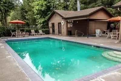 Image de Mt. Hood 2-Bedroom Townhome w/ Fireplace