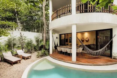 Image de Lux Casa Kuk 2 Pools Mins to Beach Rooftop Oasis