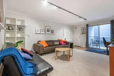 Image de Stylish 2br Apartment in Kingston Close to Lake
