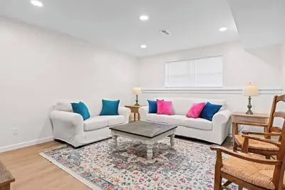 Image de Stylish, Fully Furnished Apartments - Comfort and Convenience, Just Like Home