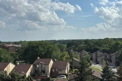 Image de Charming luxury 2-bedroom condo with Ac, fitness room in lovely Willowbrook