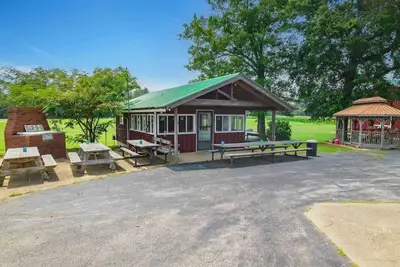 Image de Farming resort; rustic meets luxury