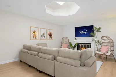 Image de Spacious 3 bed/3 bath - Central Oc, Modern - Sleeps 10