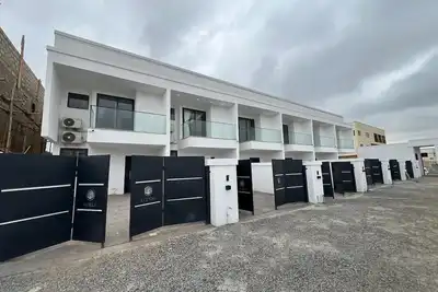 Image de Fabulous townhome with Ac in vibrant Accra about 20 mins from Kotoka Airport.