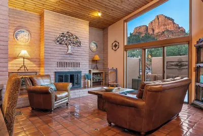 Image de Experience luxury at Sedona Sunray Stay in the serene Chapel Area!