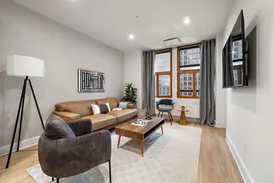 Image de Old Montreal Luxury Apartment