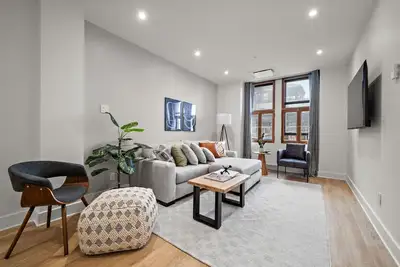 Image de Old Montreal Luxury Apartment