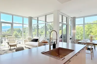 Image de New Luxury Beachfront Escape with Pool and Hottub