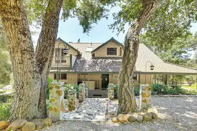 Image de Wraparound Deck, Game Room - Cuyamaca Mtns Cabin!