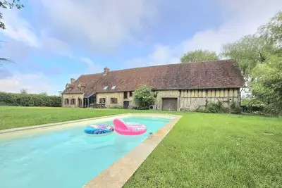 Image de Longère de charme, calme & piscine