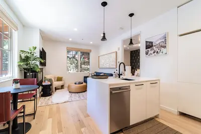 Image de Aspen Hideaway by AvantStay | Walk to Aspen, Near Slopes + Pool & Hot Tub Access