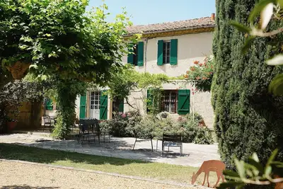 Image de Le Mas des Chevaux, \nAuthentique Mas Provençal avec piscine pour 12 personnes