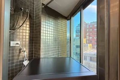 Image de Spacious family-friendly 2 Br in Xinyi, 3 Beds, Elevator, Ac & Prime Location