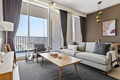 Image de Blueground | Dubai Creek Harbour, pool, nr Creek