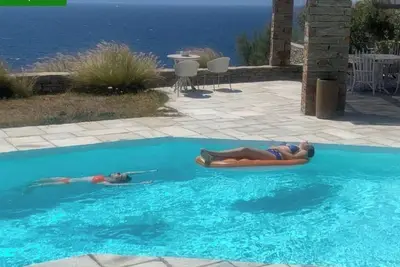 Image de Stunning villa with a pool and with a private beach in Kea, Cyclades.