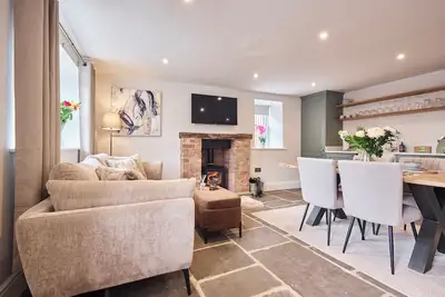 Image de Stunning Cosy Yorkshire Dales Cottage with Log Burner