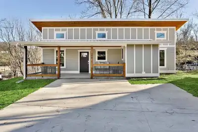 Image de A Cozy Corner in the heart of Waynesville