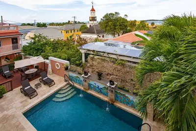 Image de Urban Sanctuary Near Waterfront Dining, Shops, Art, and Christiansted Tours