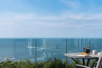 Image de Harbour Watch – 2-Bed Sea View Apartment at Tors Park