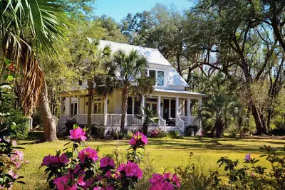 Image de Captain's Quarters Charming 2-bedroom cottage in superb Johns Island
