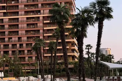 Image de Dreamland Oasis Resort In Chakvi With Sea View