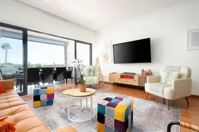 Image de Appartement 'Fernandas Hideaway' avec piscine partagée, Wi-Fi et climatisation