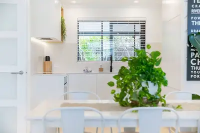 Image de The Little Peaceful Retreat! 600m to Scarb Beach!