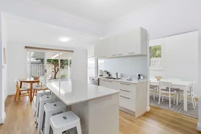 Image de Ardross Delight | Gem with Pool, Garden & Parking