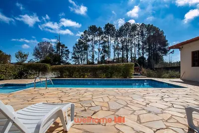 Image de Casa de campo em Cotia com piscina e lazer