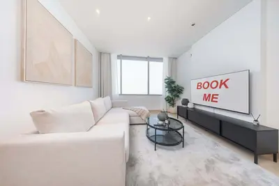 Image de StayShort - Bright Difc 1br for 2 with Pool & Gym