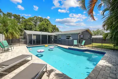 Image de Private Resort Villa | Heated Pool + Game Room + Near Gulf Beaches