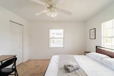 Image de Soothing 2-bedroom house with Ac in Bradenton